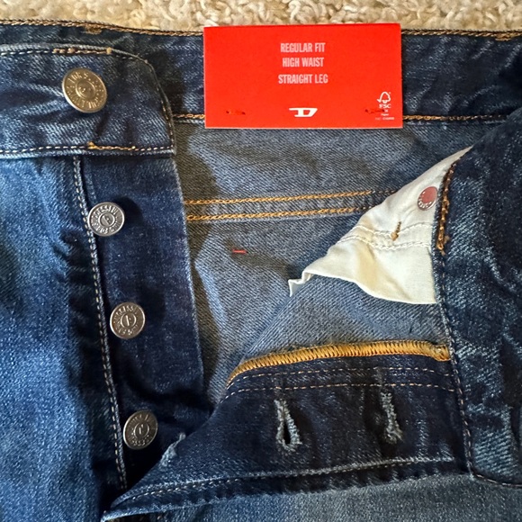 Diesel 1955 5 pocket jeans. Never worn with tags! - Picture 7 of 7